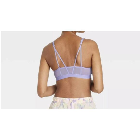 Auden Mesh Pullover Bralette - Picture 2 of 7